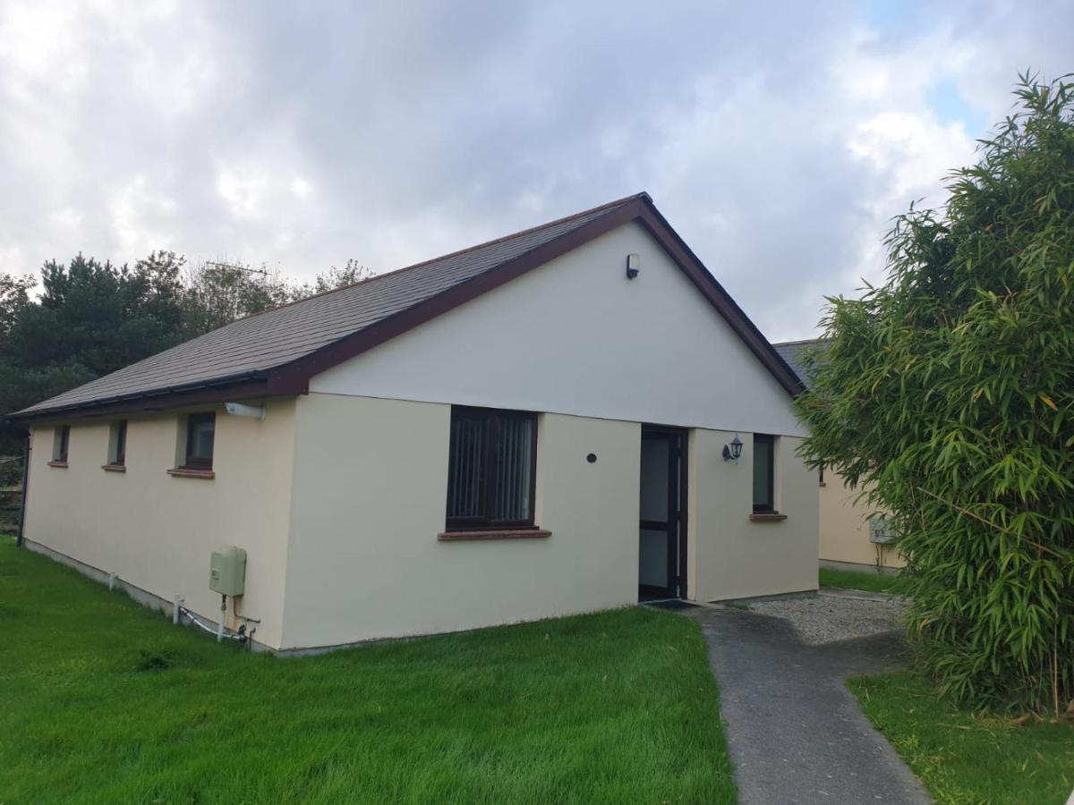 10 The Parklands - Cosy Bungalow In Cornwall Villa Kilkhampton ภายนอก รูปภาพ